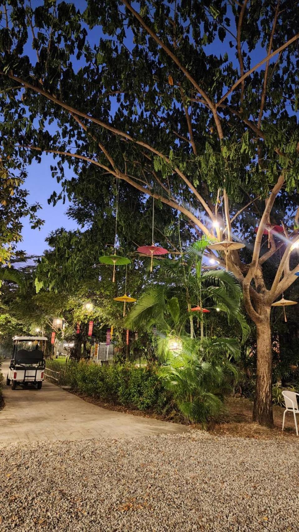 Naga Tara Boutique Resort Phayao Ngoại thất bức ảnh